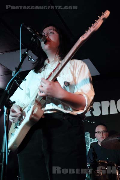LUCY DACUS - 2018-04-27 - PARIS - Espace B - Lucy Dacus